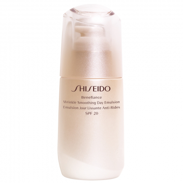 Shiseido Benefiance Wrinkle Smoothing Day Emulsion SPF 20